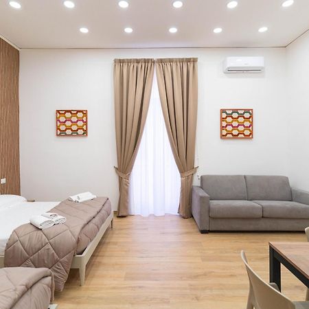 Toto E Peppino Luxury Rooms Napoli Dış mekan fotoğraf