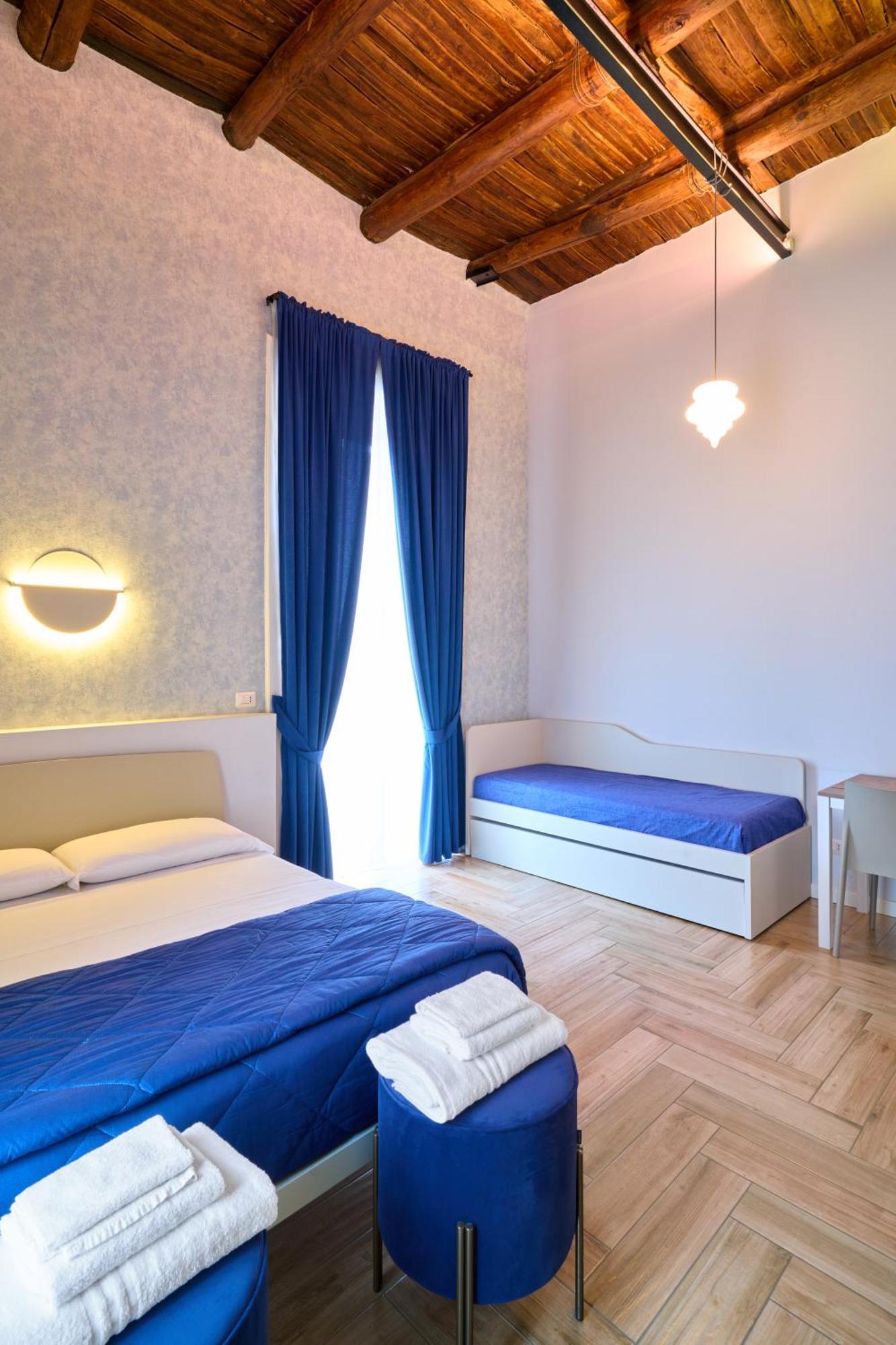 Toto E Peppino Luxury Rooms Napoli Dış mekan fotoğraf