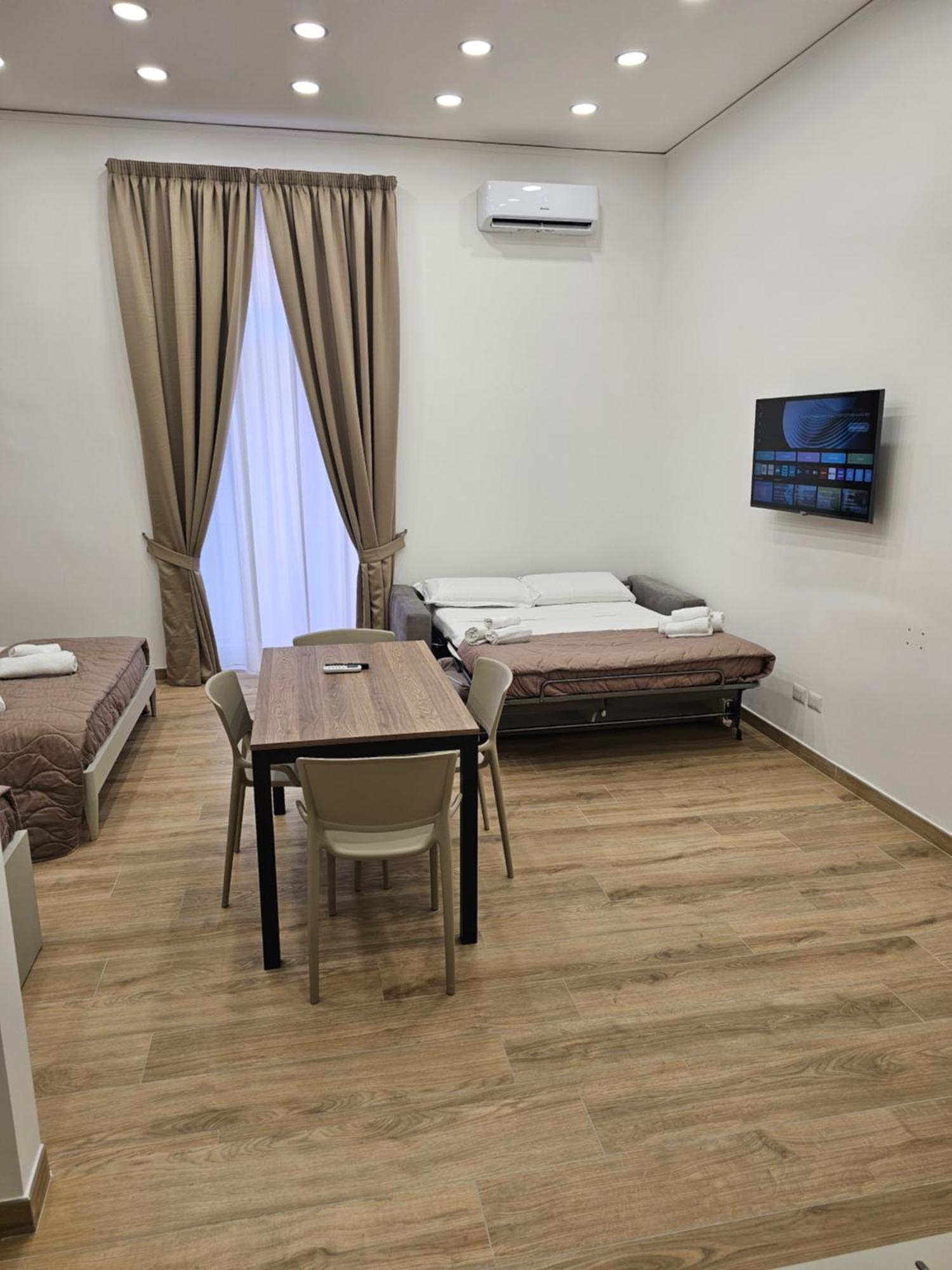 Toto E Peppino Luxury Rooms Napoli Dış mekan fotoğraf